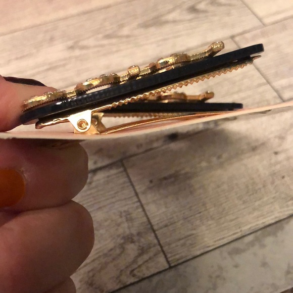 Juicy Couture “Juicy” Bling Rhinestone Diamond Hair Clips Set - Picture 4 of 4